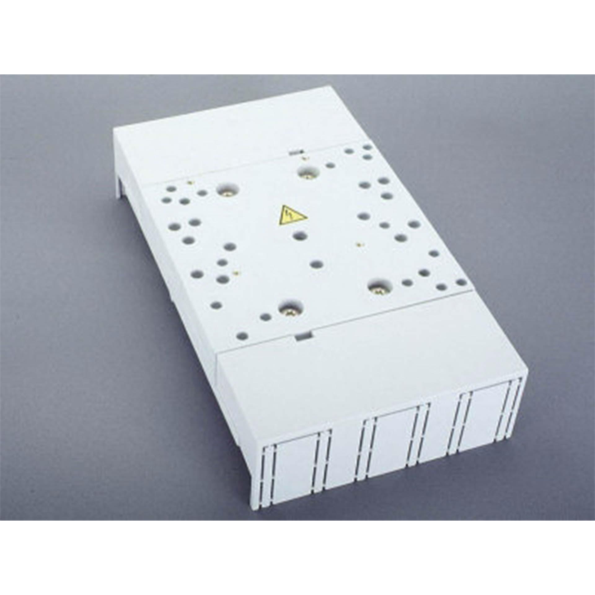 3P busbar adapter 630A, screw connection M10 top / bottom, 184x320mm