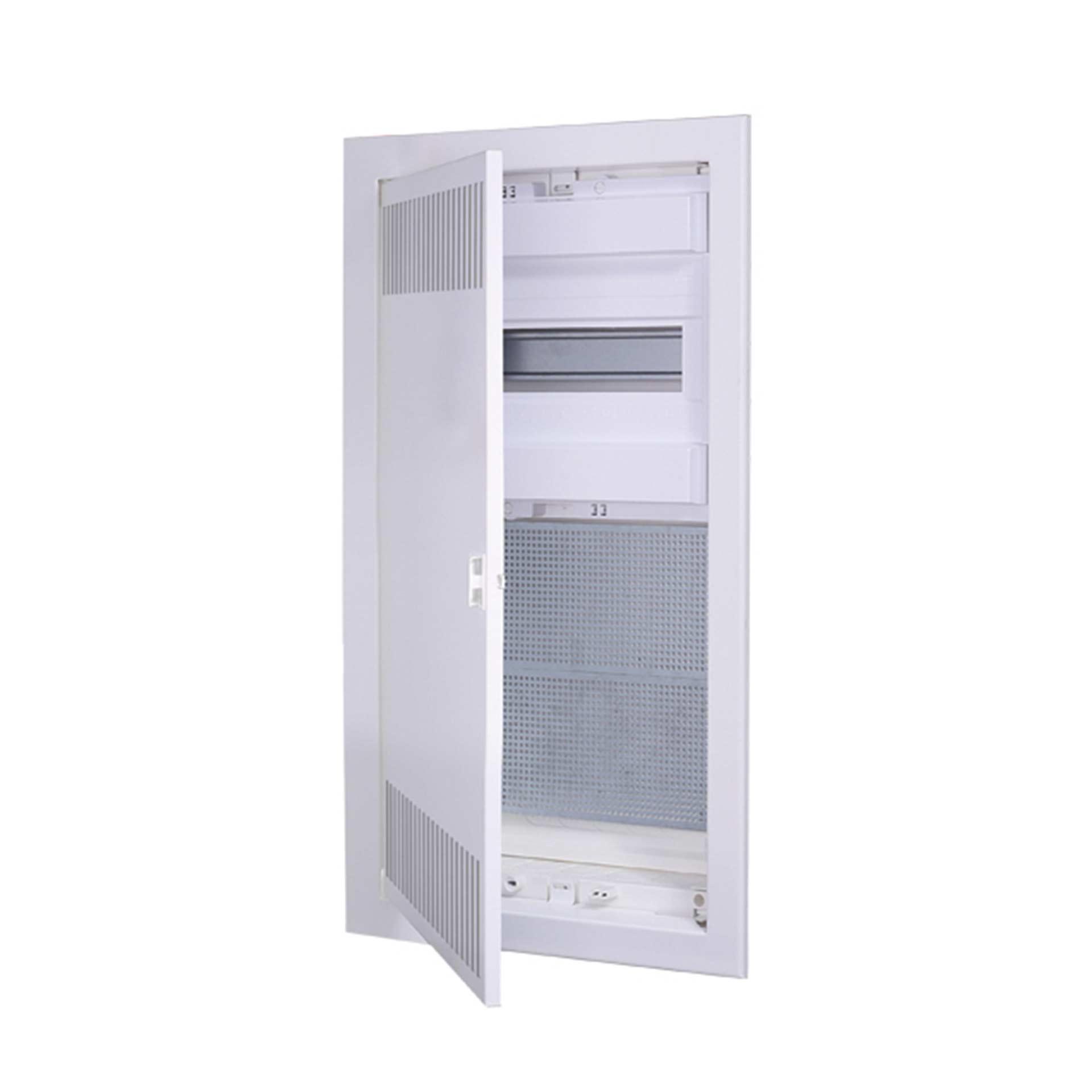 Distributore multimediale da incasso "ECG-42H-C" con porta in metallo forato bianco (fessure superiori e inferiori) Distributore multimediale da incasso "ECG-42H-C" con porta in metallo forato bianco (fessure superiori e inferiori)
