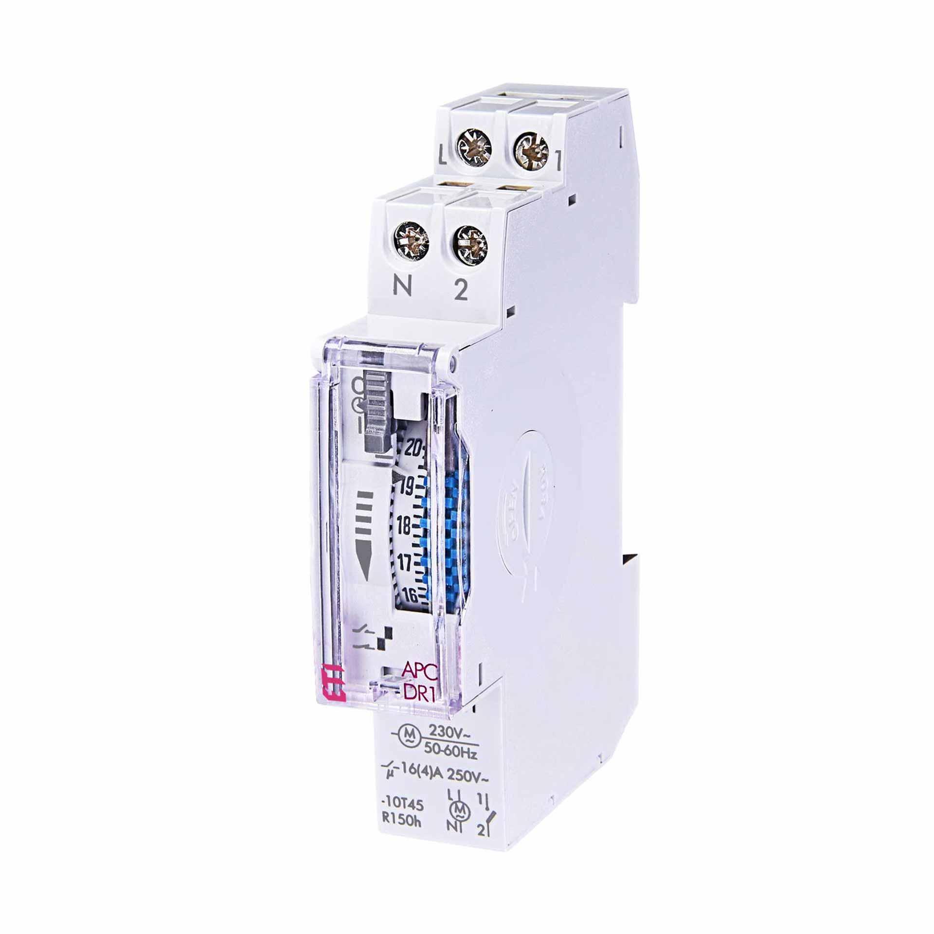 Timer analogico 1S, programma 24h, corrente nominale di commutazione 16A, 1 modulo largo con riserva di energia