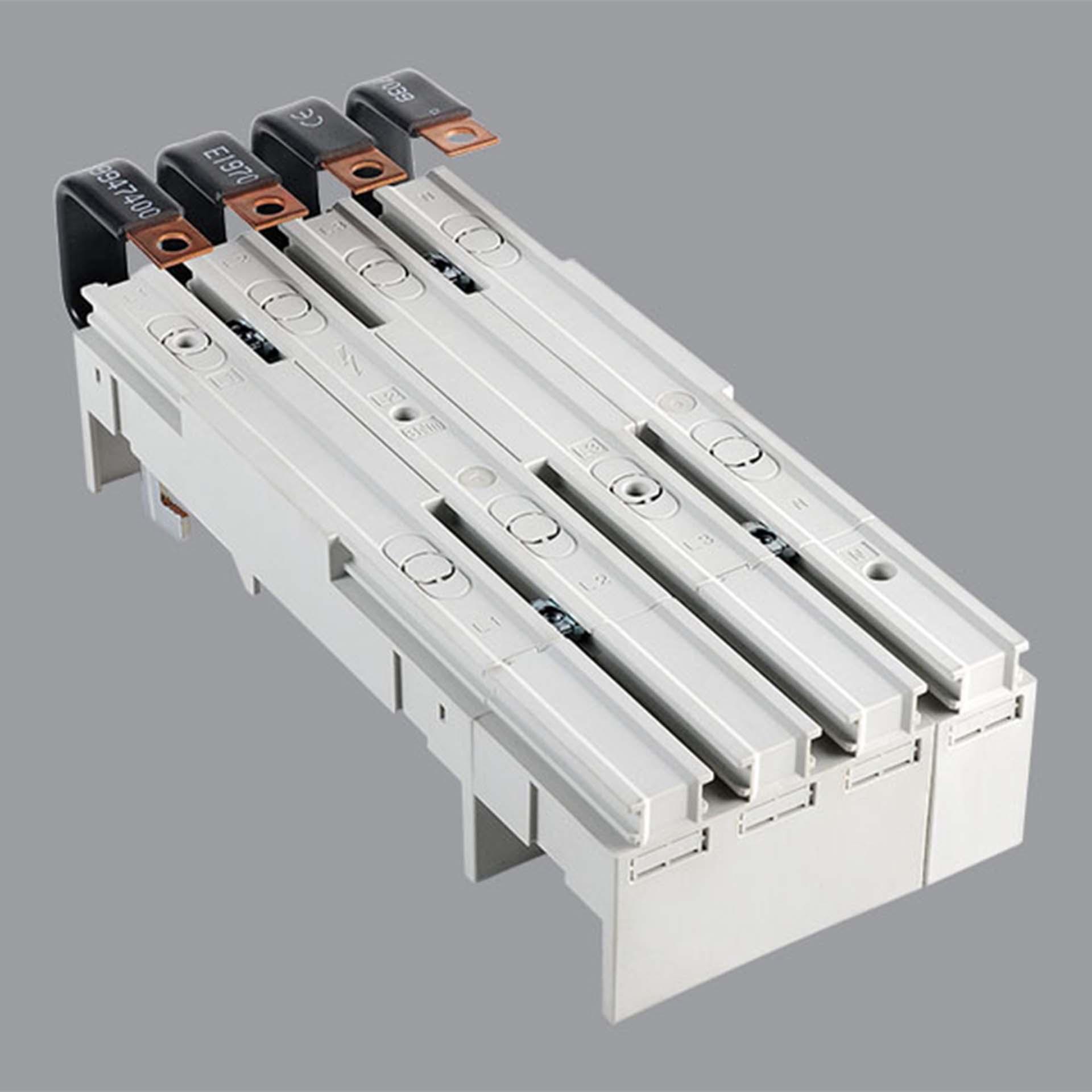 4P busbar adapter 160A, incl. CU lug, for ABB T1, XT1, NSXm160, Siemens 3VA10, 3VA11