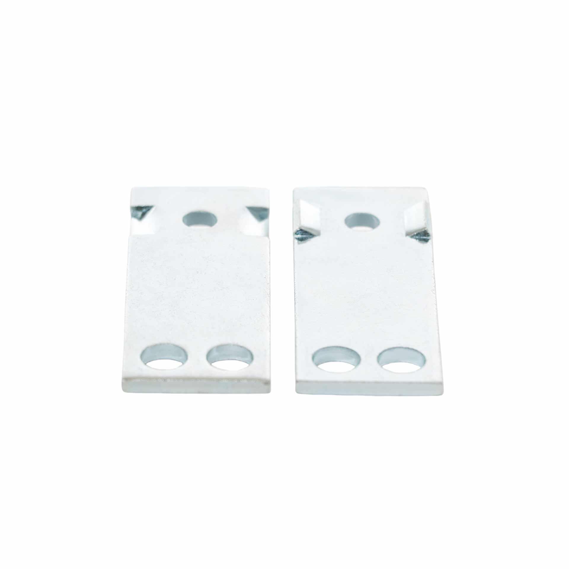 AZ 10.6 Piastra di collegamento con protezione antitorsione in acciaio 1x Ø 6,5mm / 2x Ø 8,5mm, 25x65x3mm AZ 10.6 Piastra di collegamento con protezione antitorsione in acciaio 1x Ø 6,5mm / 2x Ø 8,5mm, 25x65x3mm