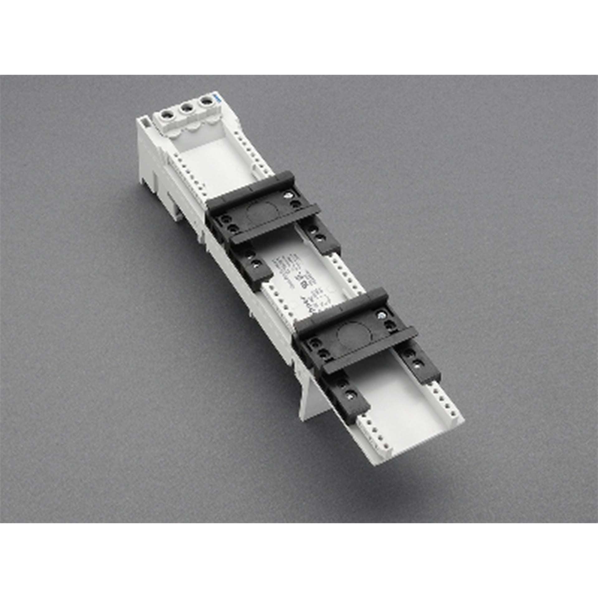 3P Sammelschienenadapter 80A,2T, mit Anschlussklemmen vorne, 54x260mm 3P Sammelschienenadapter 80A,2T, mit Anschlussklemmen vorne, 54x260mm