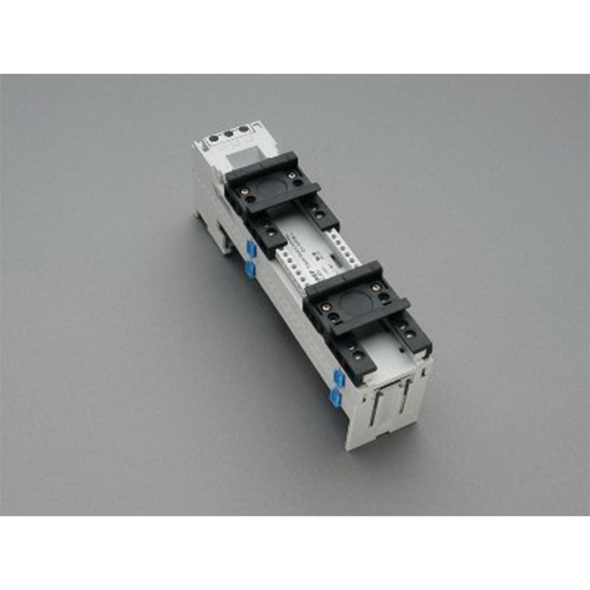 Sammelschienengeräteträger, kontaktlos, 2T mit abnehmbaren Oberteil, 45x200mm Sammelschienengeräteträger, kontaktlos, 2T mit abnehmbaren Oberteil, 45x200mm