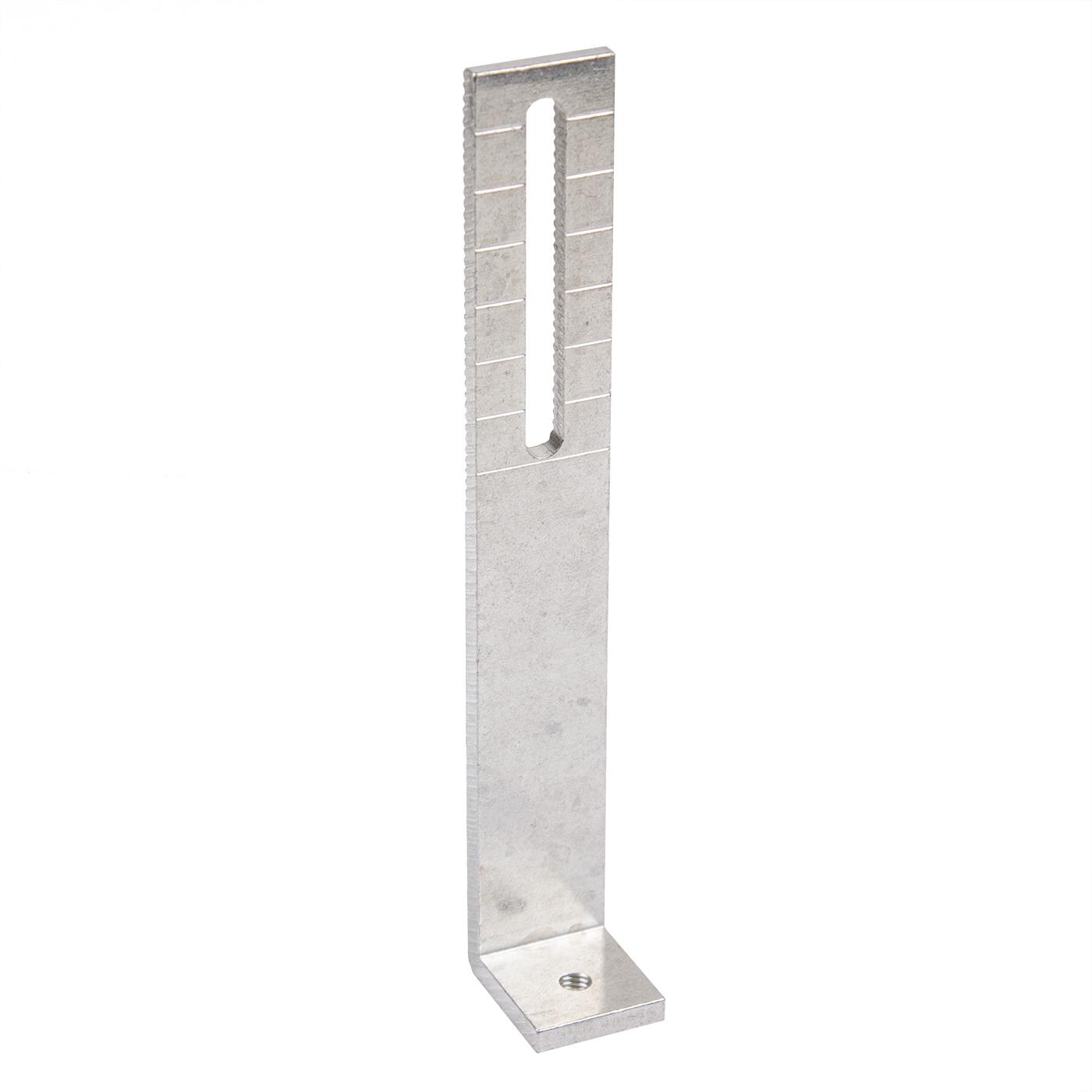 AZ 13.220 Staffa per griglia, alluminio, lunghezza 220 mm, M6 AZ 13.220 Staffa per griglia, alluminio, lunghezza 220 mm, M6