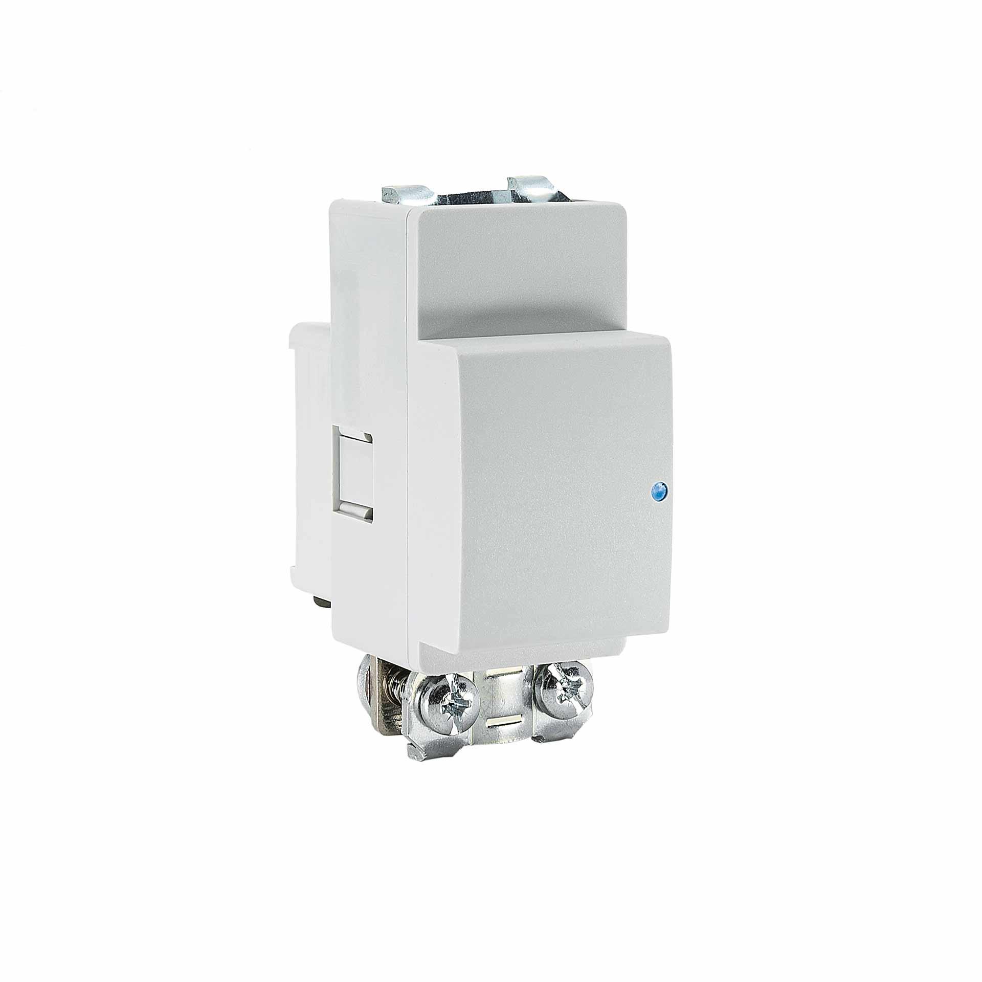 Isolatore del conduttore di neutro 160A per montaggio diretto su guida DIN Isolatore del conduttore di neutro 160A per montaggio diretto su guida DIN