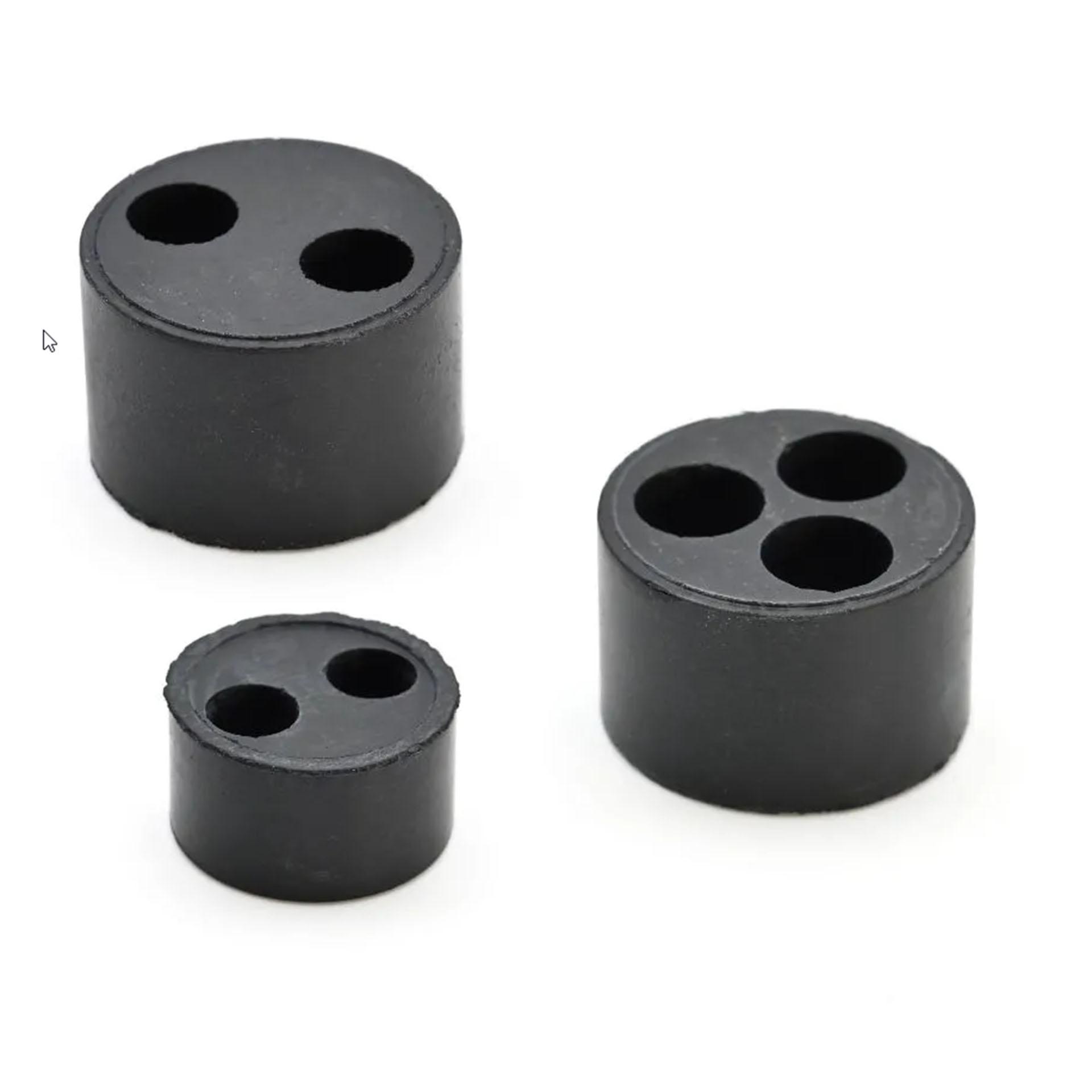 Inserto multiforo per pressacavi MAXI, M25, PG21 e (M20E), 3 fori (6 mm) Inserto multiforo per pressacavi MAXI, M25, PG21 e (M20E), 3 fori (6 mm)