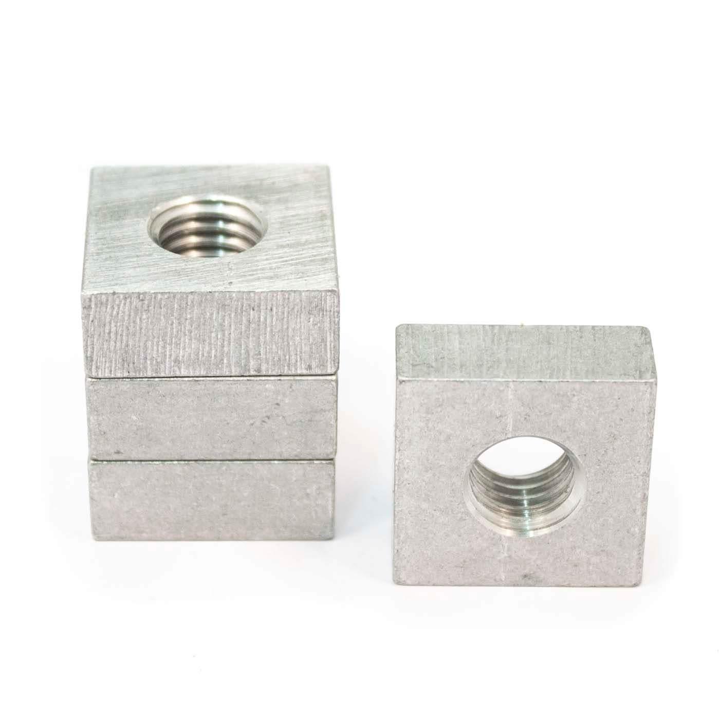 AZ 5.6 Gleitmutter M6 aus Aluminium, 25x25x10mm AZ 5.6 Gleitmutter M6 aus Aluminium, 25x25x10mm
