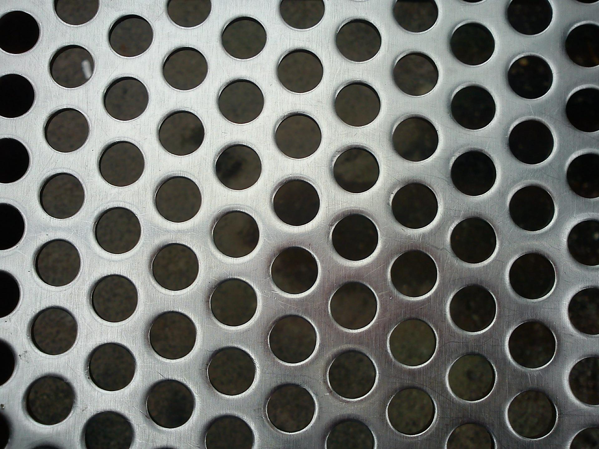 Plaque perforée aluminum TRv 30.33 / 1000x2000x2mm, Ø du trou 3mm division 5mm, épaisseur de tôle 2m Plaque perforée aluminum TRv 30.33 / 1000x2000x2mm, Ø du trou 3mm division 5mm, épaisseur de tôle 2m