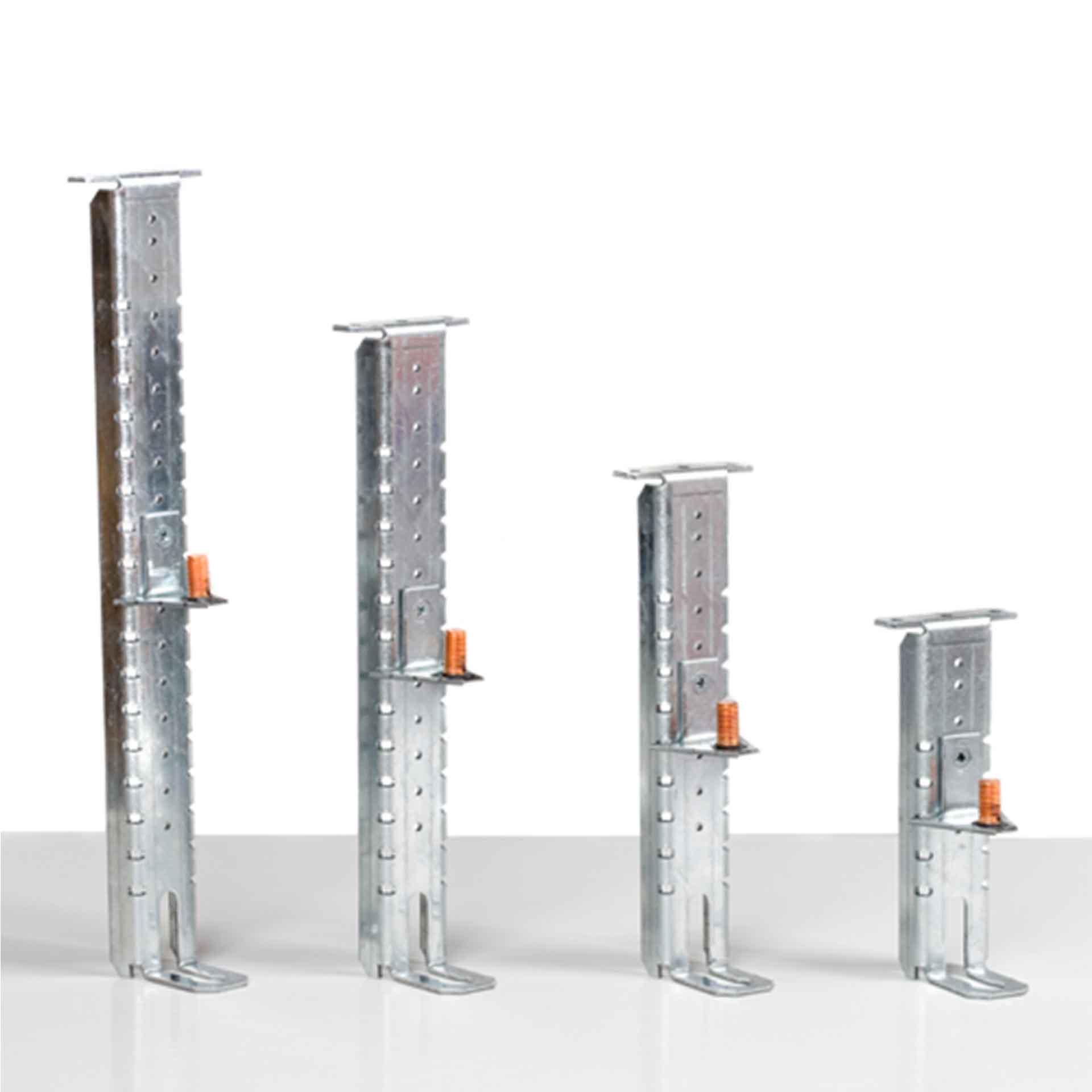 Distanziali per piastre di montaggio, profondità del contenitore 300 mm, set di 4 pezzi. Distanziali per piastre di montaggio, profondità del contenitore 300 mm, set di 4 pezzi.