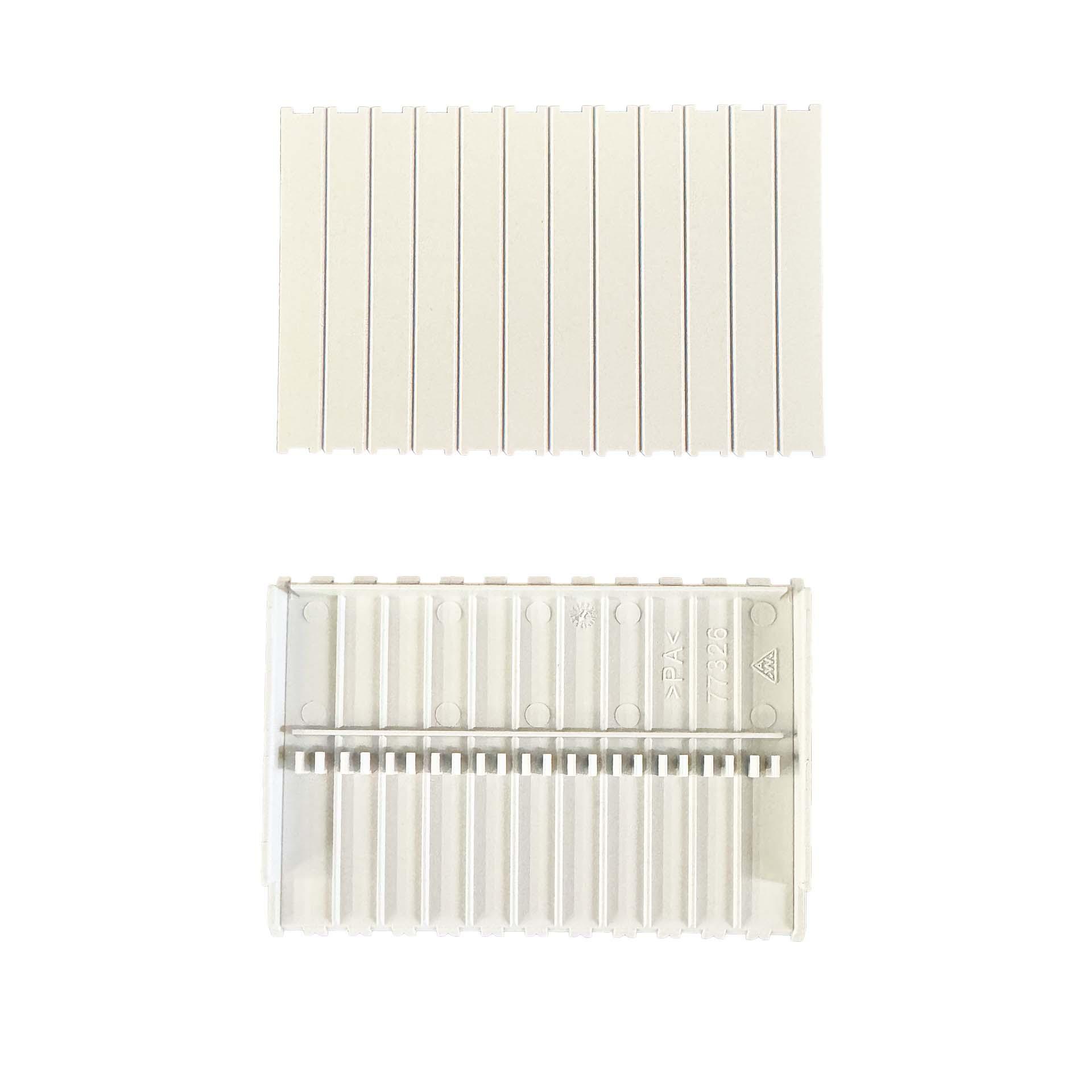 Coperchio frontale IP40 per modulo di protezione tattile CrossLink, larghezza 100 mm, a 1 polo Coperchio frontale IP40 per modulo di protezione tattile CrossLink, larghezza 100 mm, a 1 polo