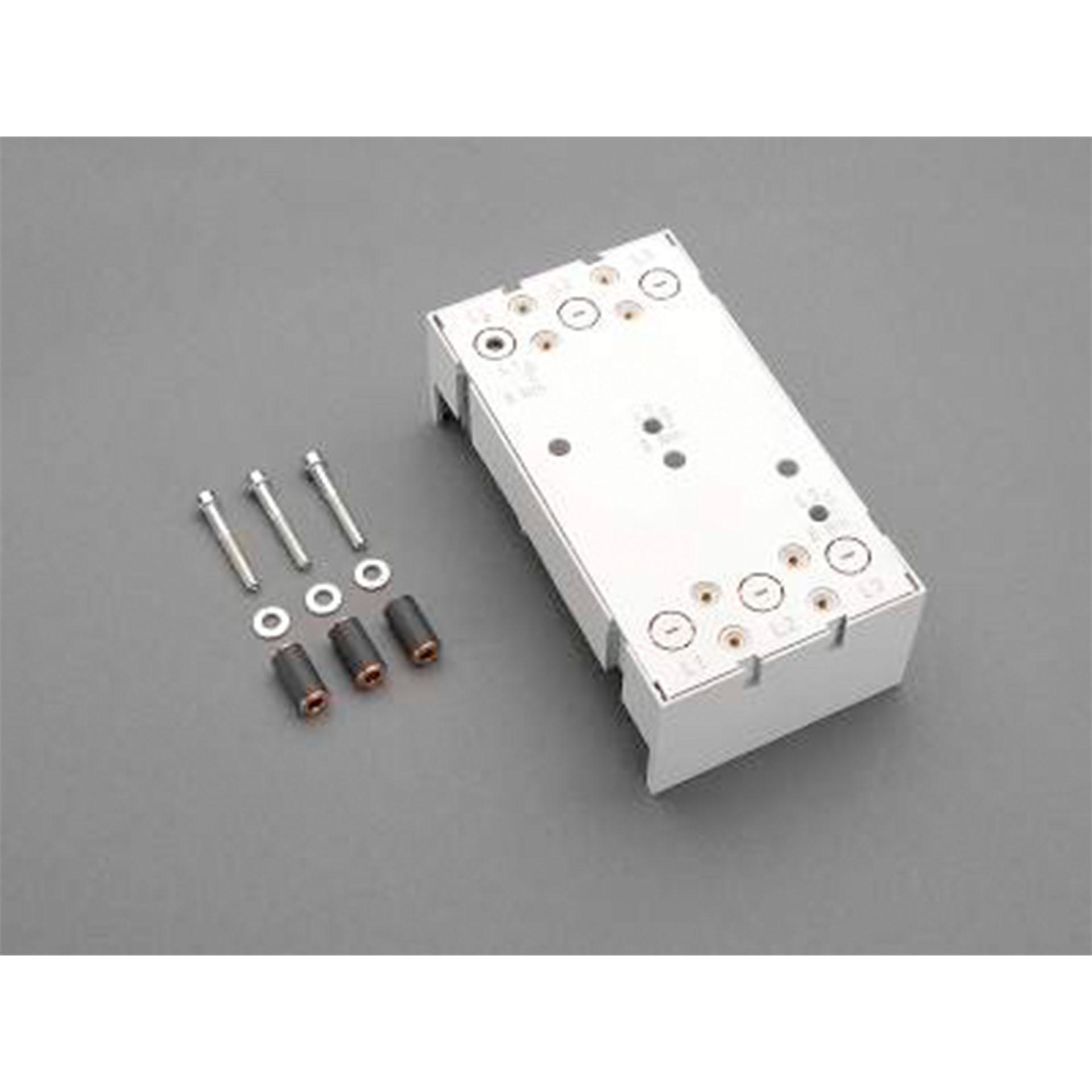 Adattatore sbarre 3P 250A, connessione a vite superiore/inferiore , 105x190mm
